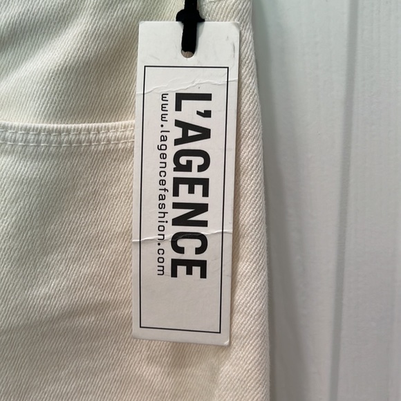L'Agence Solana High Rise Flare Petal Bell Bottom Jeans Sz 25 Vintage White NWT - Picture 6 of 10